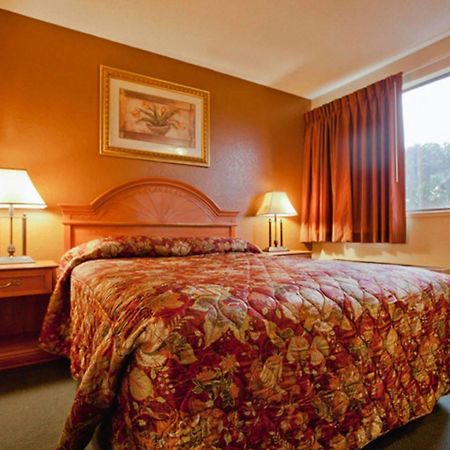 Rodeway Inn Auburn - Seattle Екстериор снимка