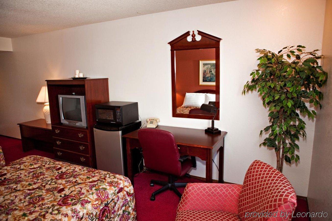 Rodeway Inn Auburn - Seattle Стая снимка